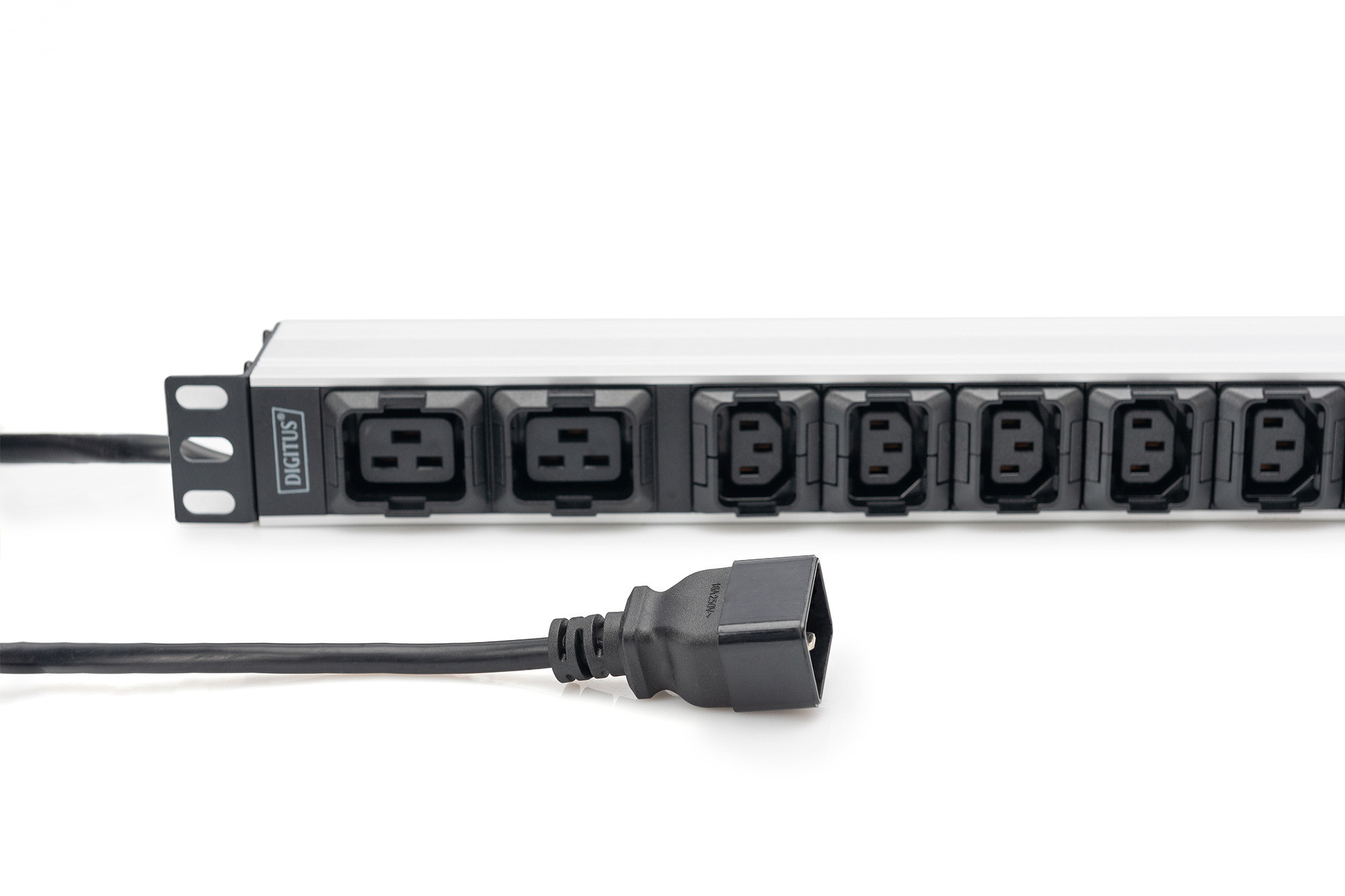 19" PDU, 8x C13, 2x C19, C20, 16A