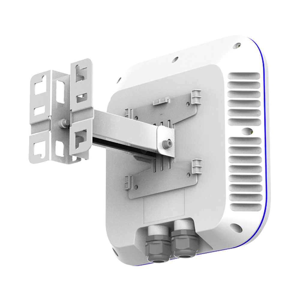Wi-Fi 6 Outdoor-AP, 1x SFP, PoE+, 1774Mbps